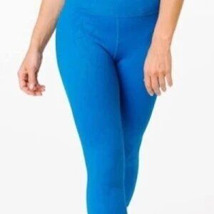 Zyia Active Light N Tight Pocket Capri Leggings